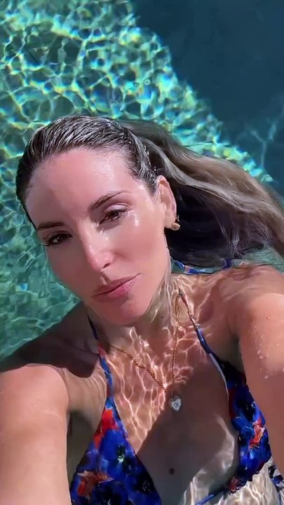 Οικονομάκου–Τσερέλα: Το ερωτικό ΣΚ στην Κέα, οι λήψεις στην ίδια πισίνα & τα tags που δεν έγιναν