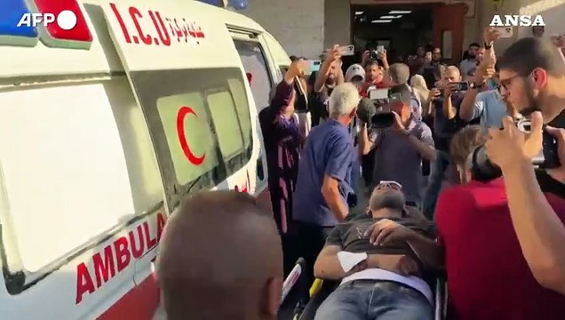 Gaza, raid israeliano su una scuola gestita dall'Onu a Nuseirat: almeno 13 morti