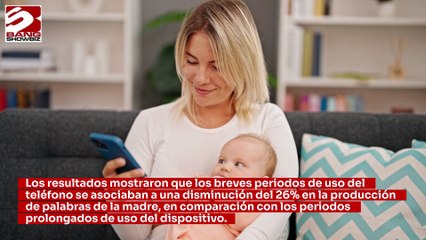 Las madres perjudican el lenguaje de los niños con el uso de los smartphones