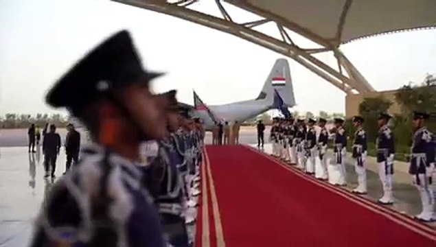 معالي النائب الأول لرئيس مجلس الوزراء ووزير الدفاع ووزير الداخلية يستقبل نظيره العراقي الفريق الركن عبد الأمير كامل الشمري بمطار الكويت الدولي https-__t.co_FLMhPzuRHk- _ X