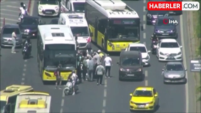 Şişli'de Otobüs Şoförü Epilepsi Krizi Geçiren Genci Kurtardı