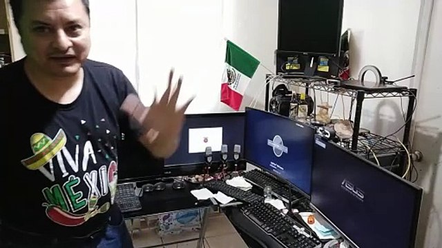 Y Es Asi Como Todos Los Dias Inicio Todas Las 5 Computadoras Y Monitores En La Oficina Antes De Todo