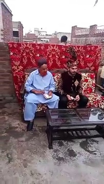 Friend ke shadi ho rahi hai