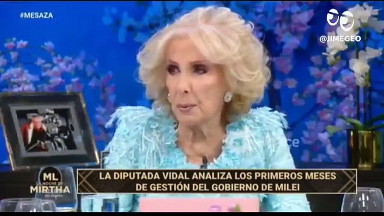 María Eugenia Vidal acorralada por Mirtha Legrand