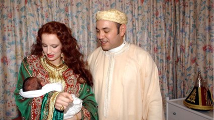 GALA VIDEO - Lalla Salma du Maroc : ses vacances privées à Mykonos avec son fils, le prince héritier