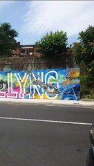 Il magnete dice no al bullismo con un murales di 25 metri realizzato in 40 ore