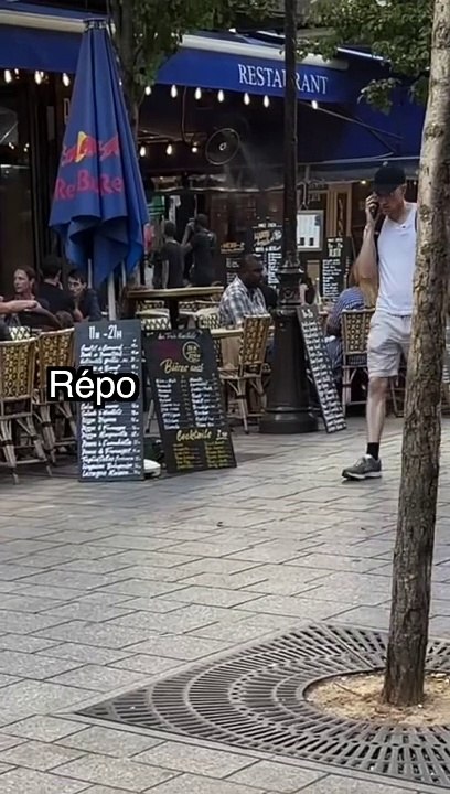 Prank : Crier au téléphone devant des inconnus