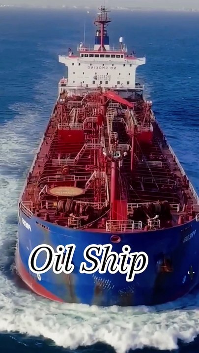 Oil ship
