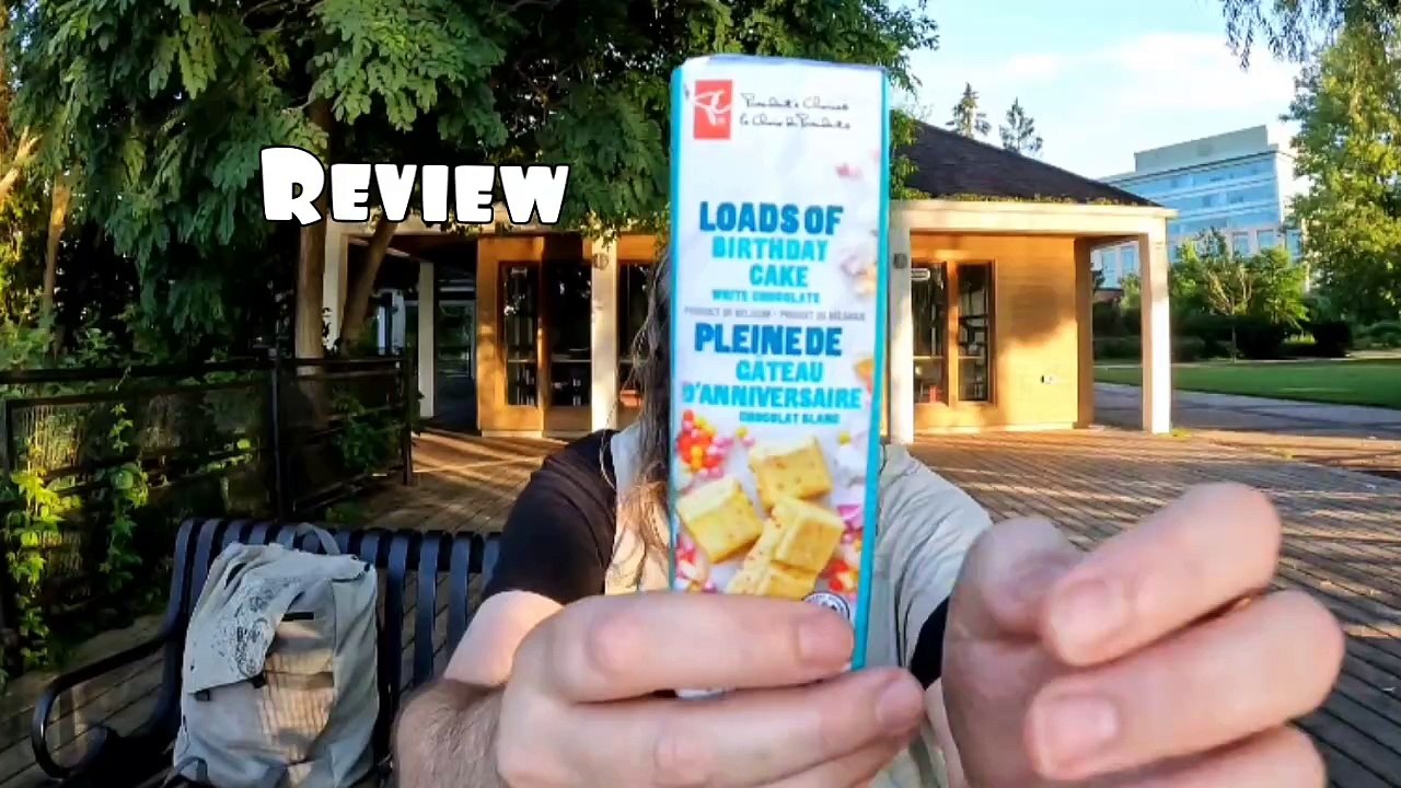 President's Choice loads of birthday cake Review