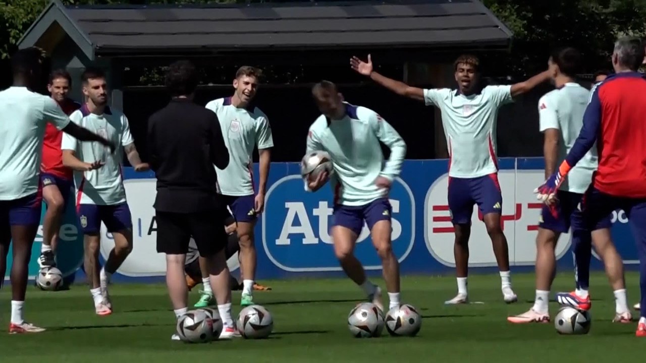 Wieder Handspiel bei Spanien - aber diesmal ist die Sache klar