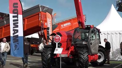 Pour Manitou, avantage au télescopique pour sa capacité et sa manoeuvrabilité