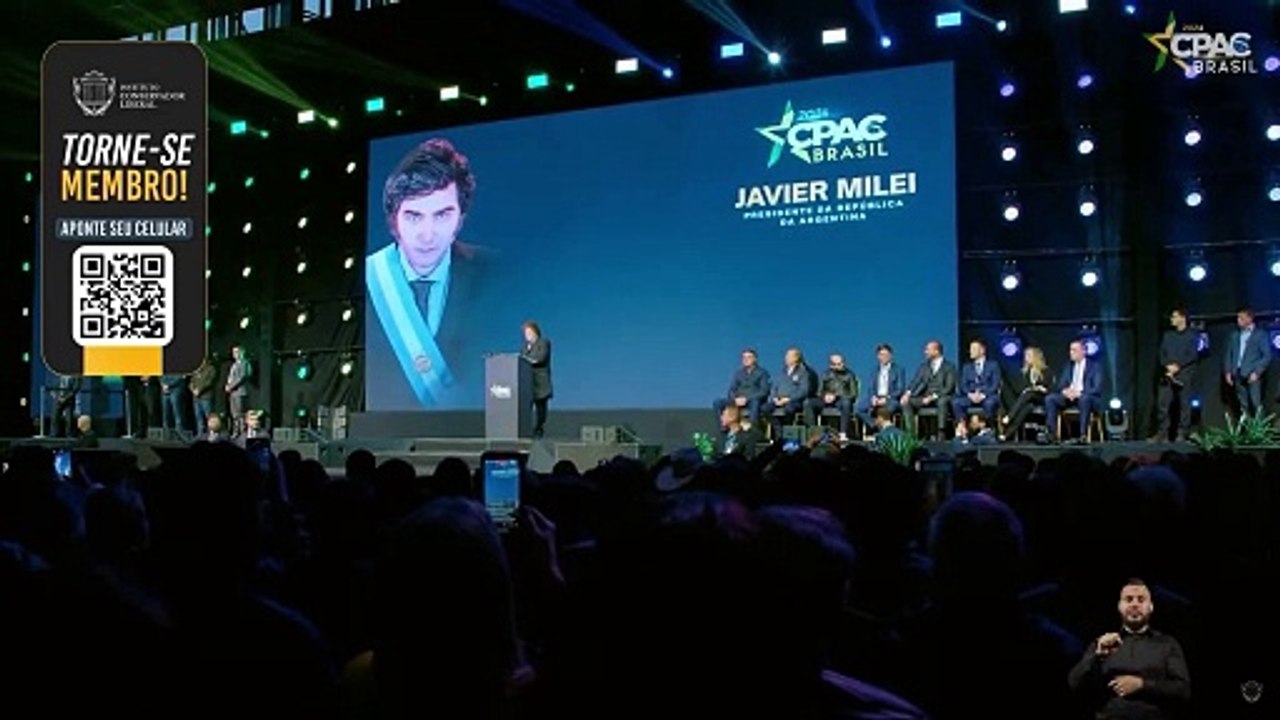 Milei criticó el socialismo en la región y hasta situó a Bolsonaro como un perseguido, pero de la Justicia