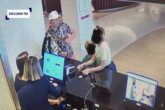 Giacomo Bozzoli, svolta nelle indagini: le foto al Tg1 - Video