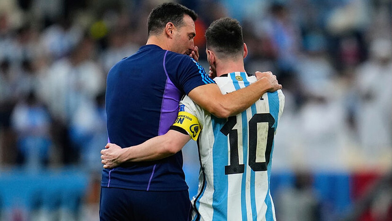 Copa América 2024: Messi y Scaloni sorprenden con larga charla en el entrenamiento previo a enfrentar a Canadá