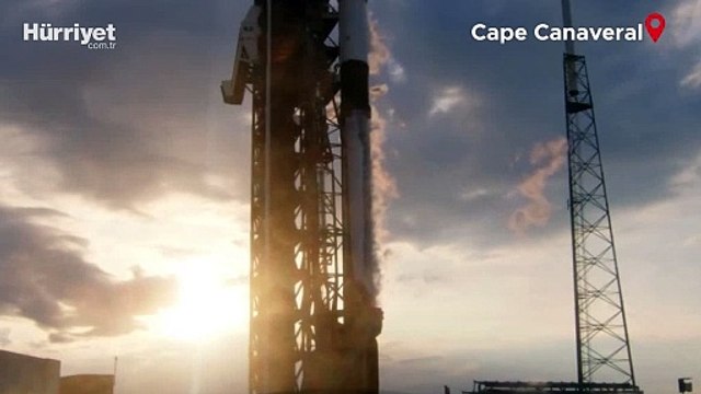 Türkiye'nin yerli ve milli haberleşme uydusu Türksat 6A uzaya fırlatıldı