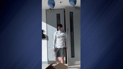 손흥민, 32번째 생일에 구단 복귀...토트넘 '축하 영상' 공개 / YTN