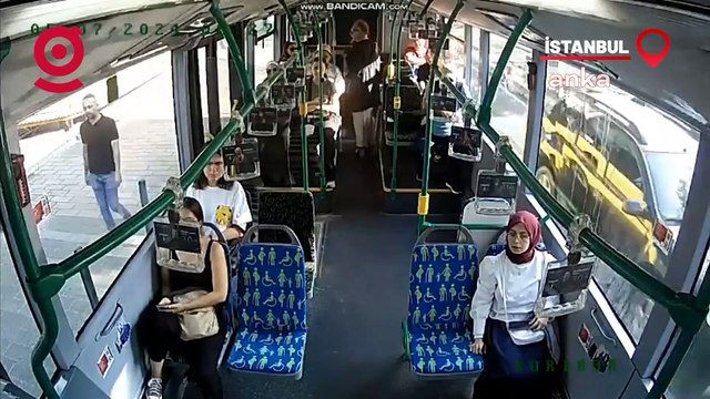 Down Sendromlu Çocuk, İETT Şoförünün Dikkat Sayesinde Bulundu