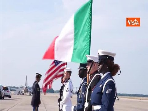Meloni arriva a Washington, la Premier negli USA per il vertice Nato