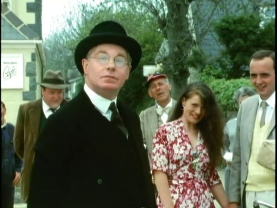 Mr Pye (1986) (Episode 1)