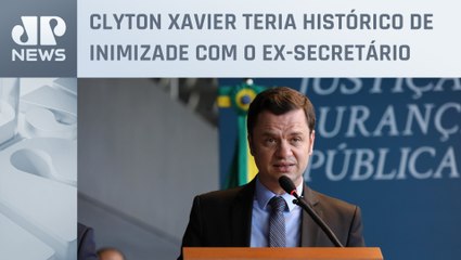 Defesa de Anderson Torres pede suspeição de delegado