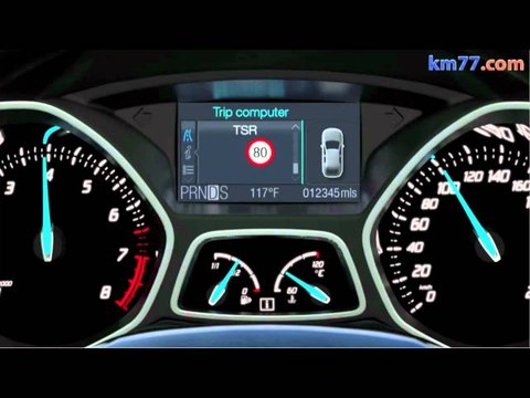 Ford Focus 2011. Sistema de reconocimiento de señales de tráfico «Traffic Sign Recognition»