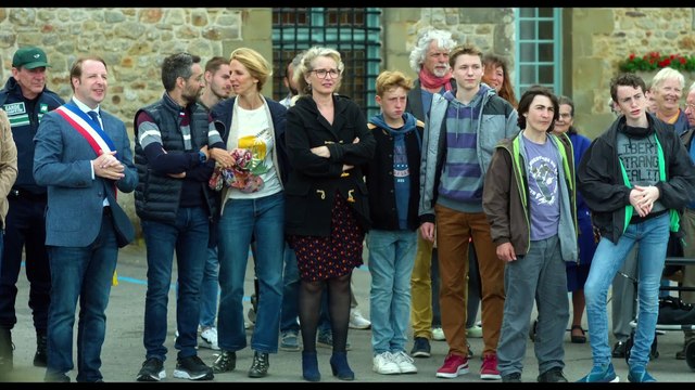 Les Barbares Bande-annonce VF