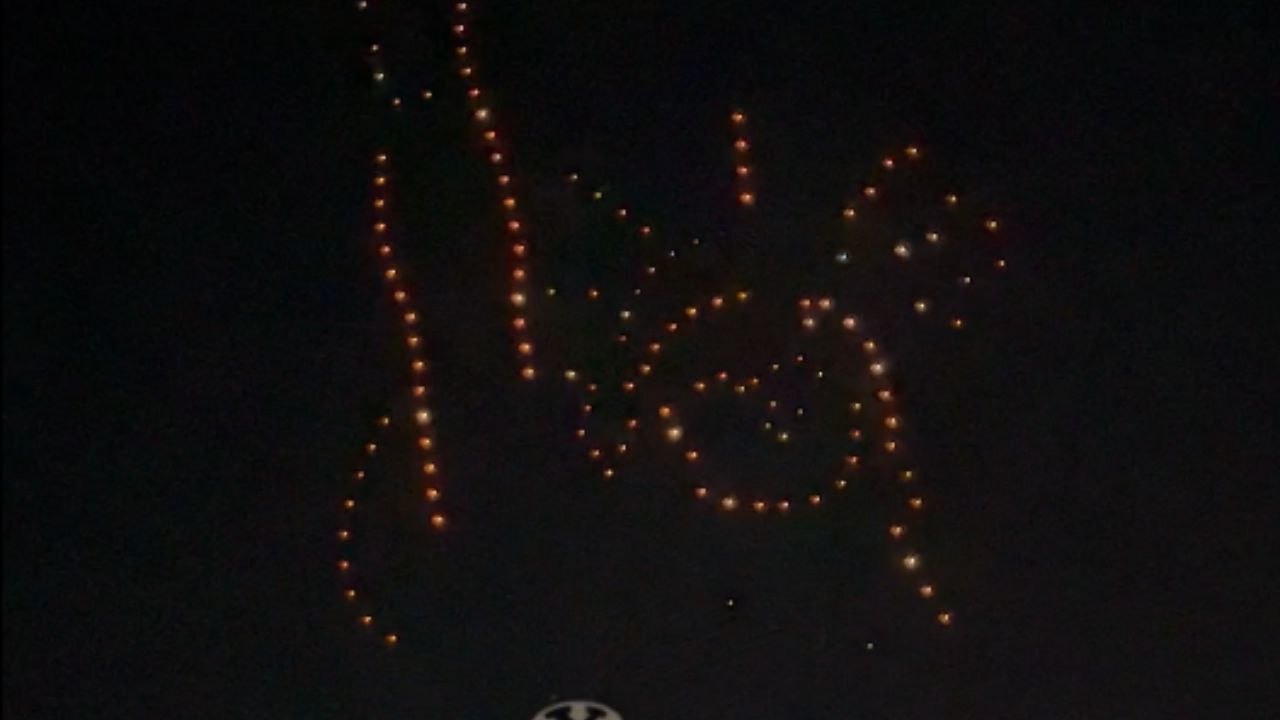 Drones create stunning Statue of Liberty display during 4th of July celebration
