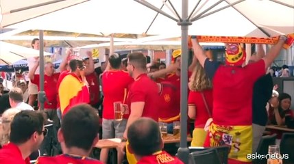 Euro 2024, i tifosi di Spagna e Francia invadono Monaco