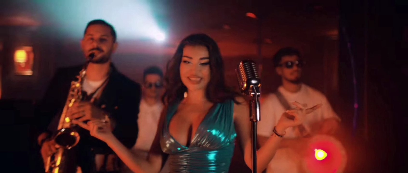 Yousra Rabah - Shot