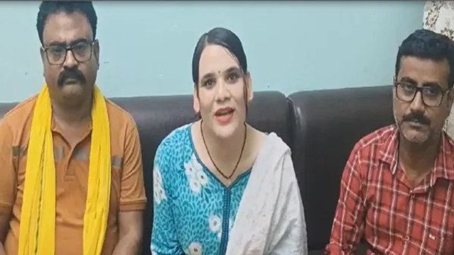 देश की पहली ट्रांसजेंडर दारोगा बनेंगी मानवी, अब गांव जाकर मां को वर्दी में करेंगी सैल्यूट