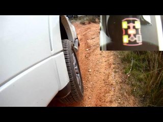 Mitsubishi Montero 2012. Obstáculo.