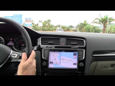 Volkswagen Golf 7 (2013) Control de Crucero Adaptativo (ACC) | km77.com