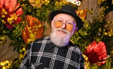 Velório do cantor e compositor Biliu de Campina é marcado por ritmos nordestino e poesia popular