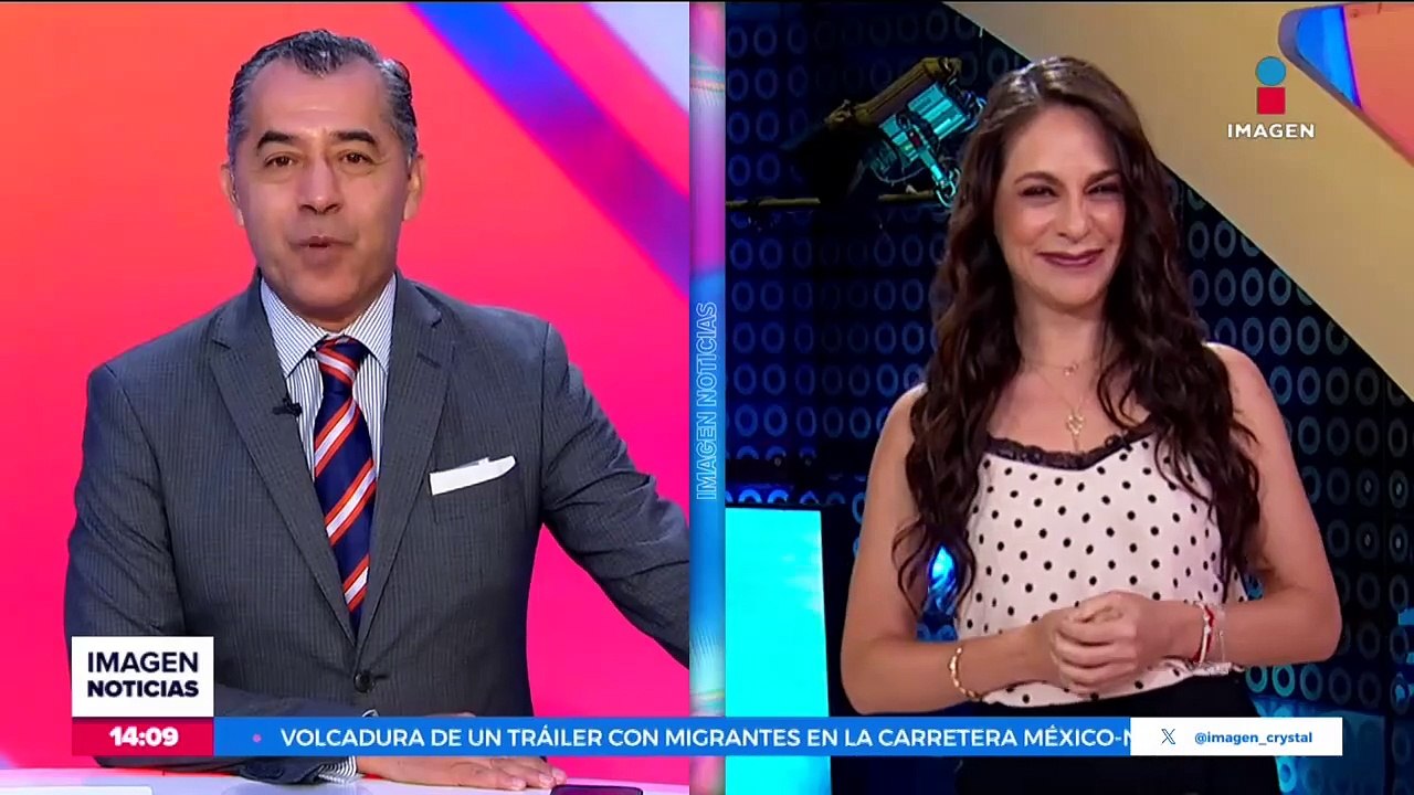 Tráiler se queda atorado en viaducto Miguel Alemán