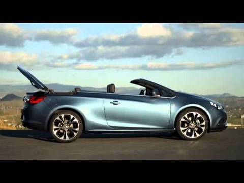 Opel Cabrio. Modelo 2013. Capota