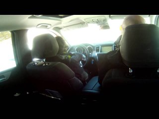 Mercedes-Benz Experiencia 4MATIC Cursos de conducción sobre nieve y hielo. Ejercicio 4