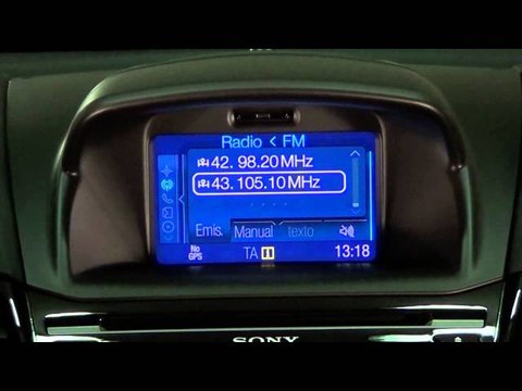 Ford Fiesta ST. Modelo 2013. Equipo de sonido. Navegador SD Sony