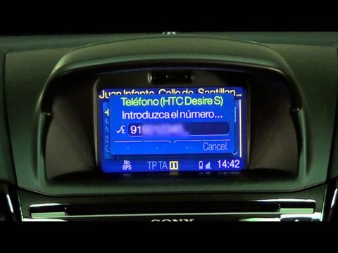 Ford Fiesta ST. Modelo 2013. Órdenes vocales. Navegador SD Sony
