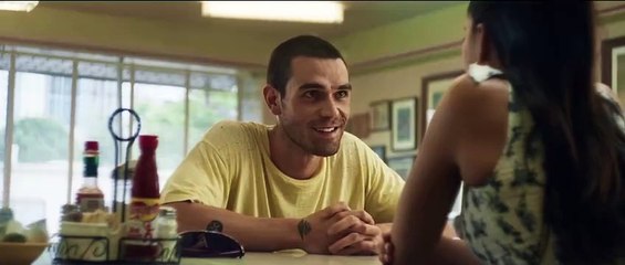 One Fast Move Bande-annonce VF