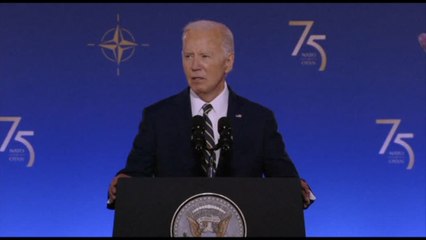 Biden davanti agli alleati Nato, parole forti e voce salda