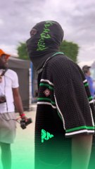 Kerchak Relaxing Before Going On Stage 🎭