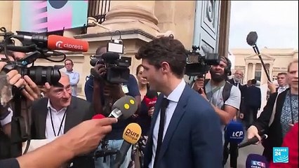 Choix du Premier ministre en France : le camp présidentiel cherche une coalition