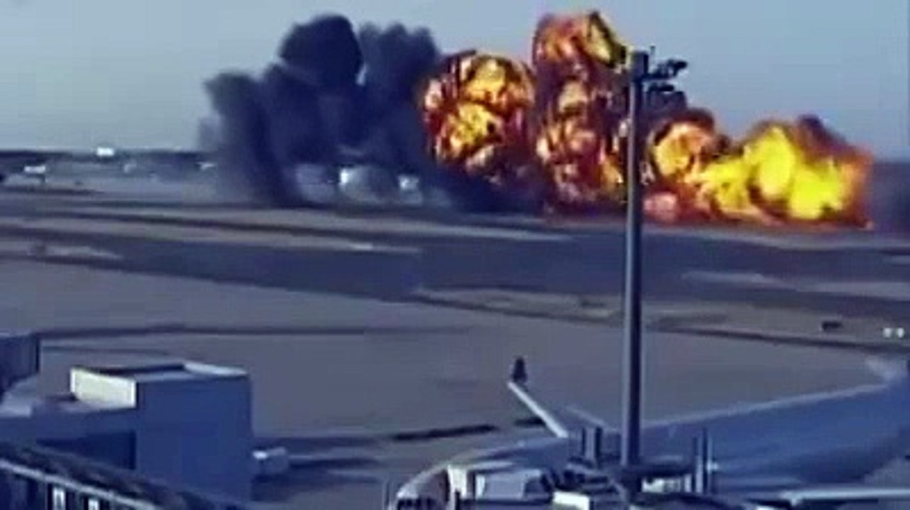Cameras flagram momento exato da tragedia do voo FedEx 80