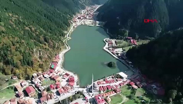 Arap turistlerin Uzungöl keyfi Uzungöl'ün içinde bitti