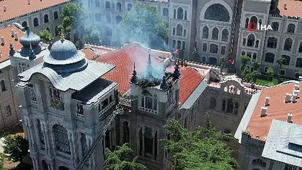 Sağlık Bilimleri Üniversitesi'nin çatısında yangın çıktı