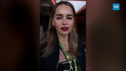 Daenerys Targaryen’den Yeni Ejderha: Emilia Clarke’ten Silverstone’da F1 Heyecanı 🏎️ - thumbnail