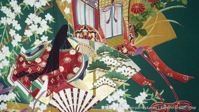 Gold Folding Fans on High Quality Green Chirimen Silk Furisode - Vintage Formal Women's Kimono - Woman Holding Hiougi, Sakura, Goshoguruma, Matsu Kiku