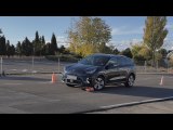 KIA e-Niro 2019 - Maniobra de esquiva (moose test) y eslalon | km77.com