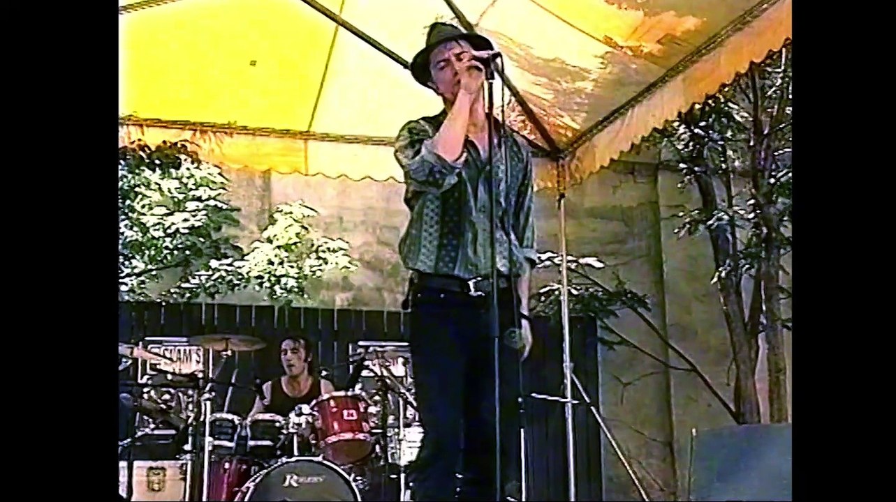 1994 Les Clam's - Une gang de Chums au Québec * Trigone Production