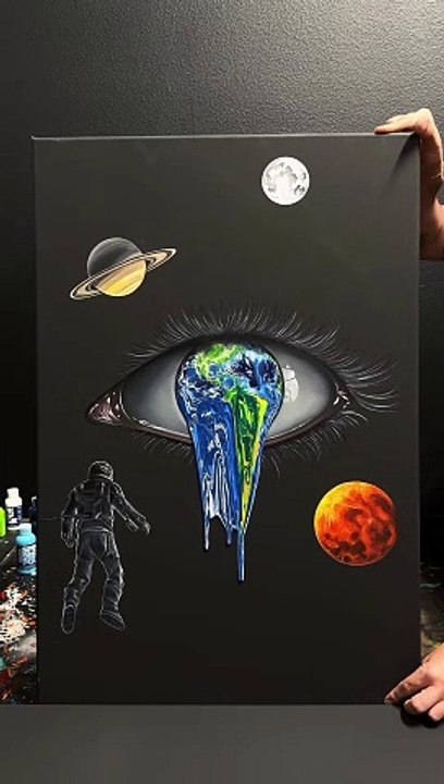 This vedio is universe attractive vedio